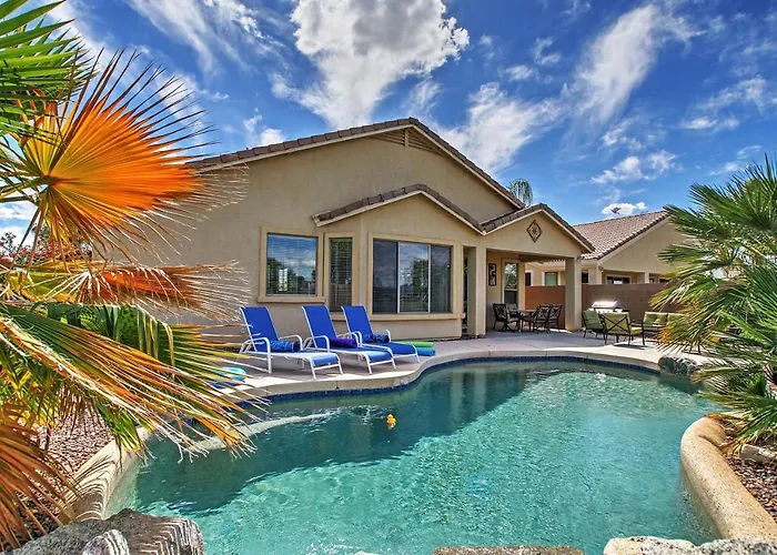 Golf Course View! Group Getaway In Ferienhaus Queen Creek